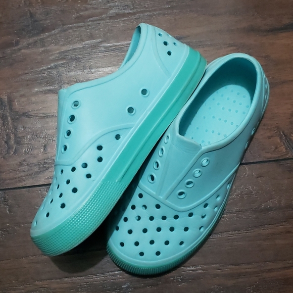 Kids Slip on shoes - Picture 2 of 6